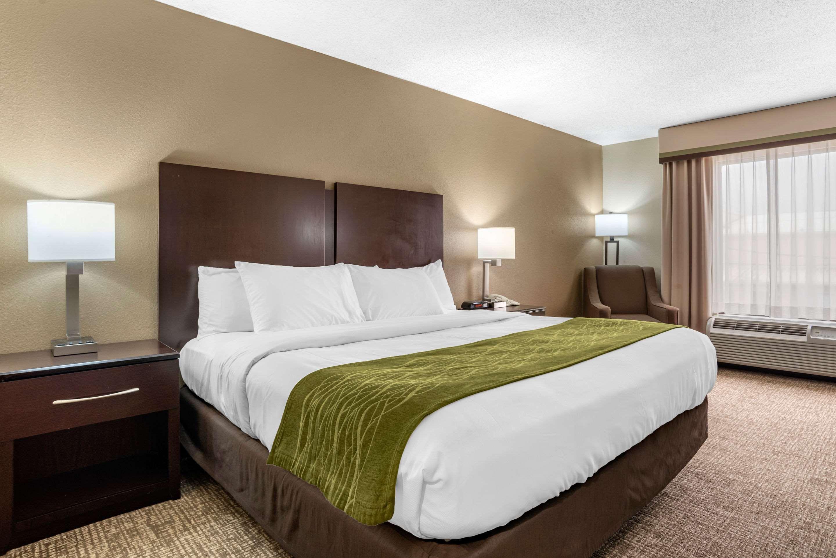 Comfort Inn Pearl Eksteriør bilde